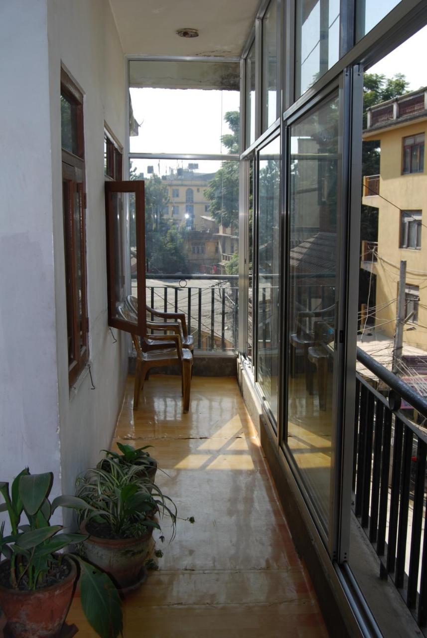 Flavors Inn Meditation Center Kathmandu Ngoại thất bức ảnh