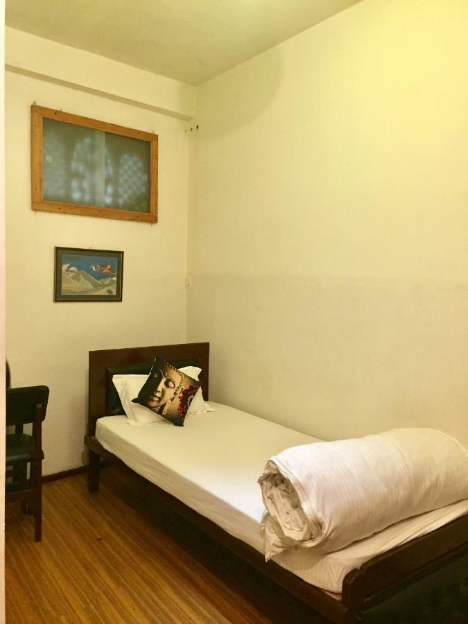 Flavors Inn Meditation Center Kathmandu Ngoại thất bức ảnh