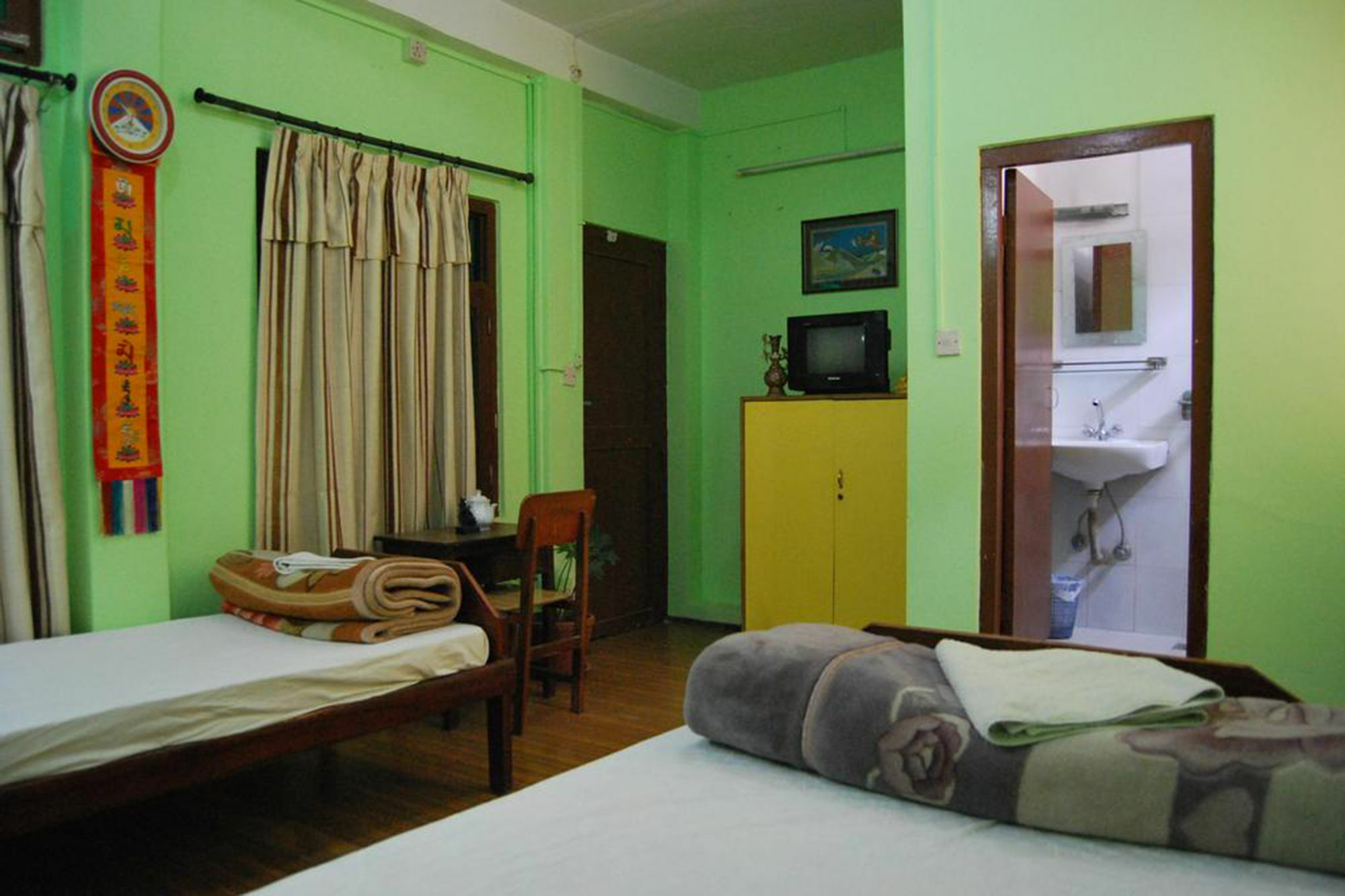 Flavors Inn Meditation Center Kathmandu Ngoại thất bức ảnh