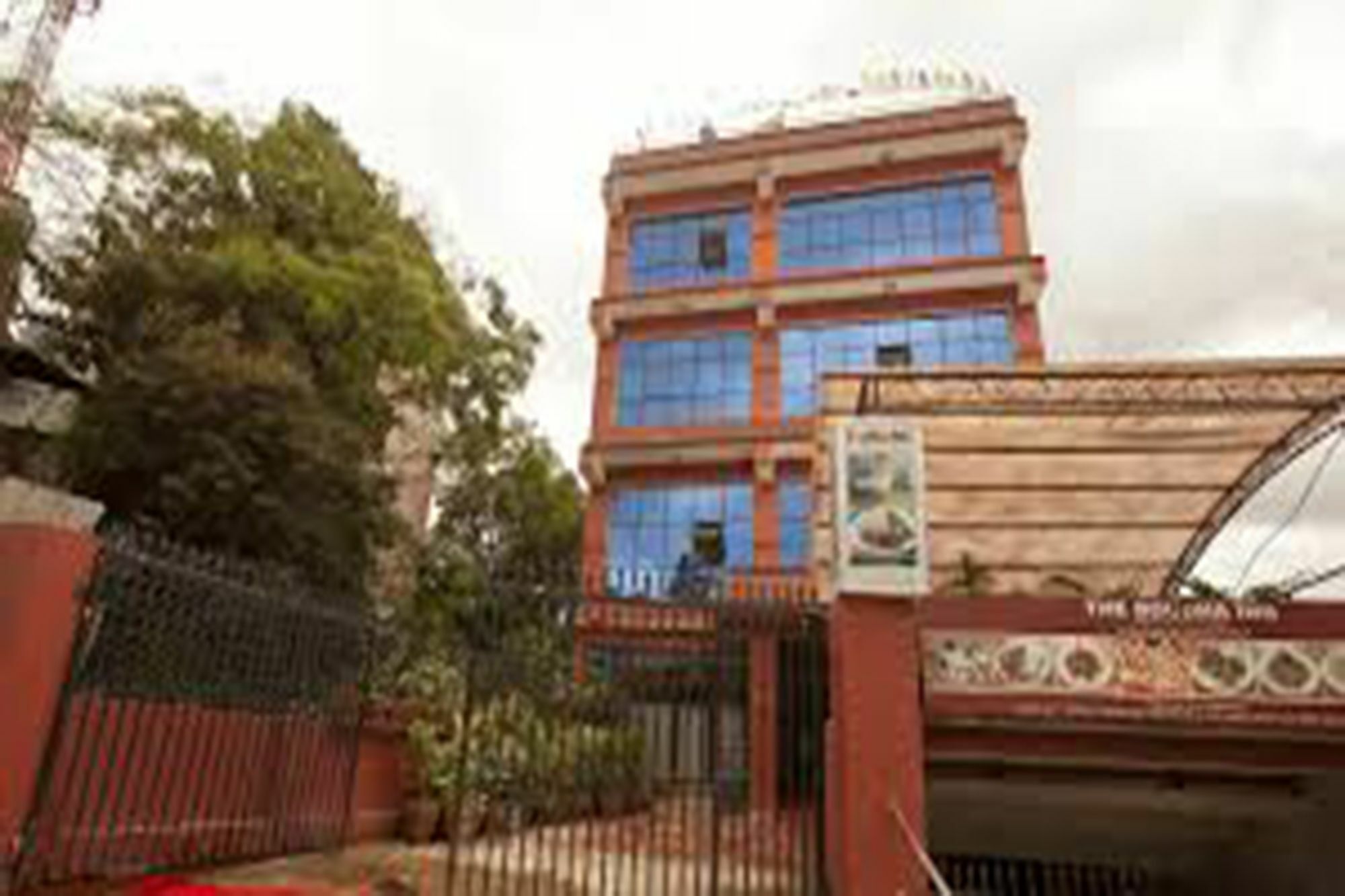 Flavors Inn Meditation Center Kathmandu Ngoại thất bức ảnh