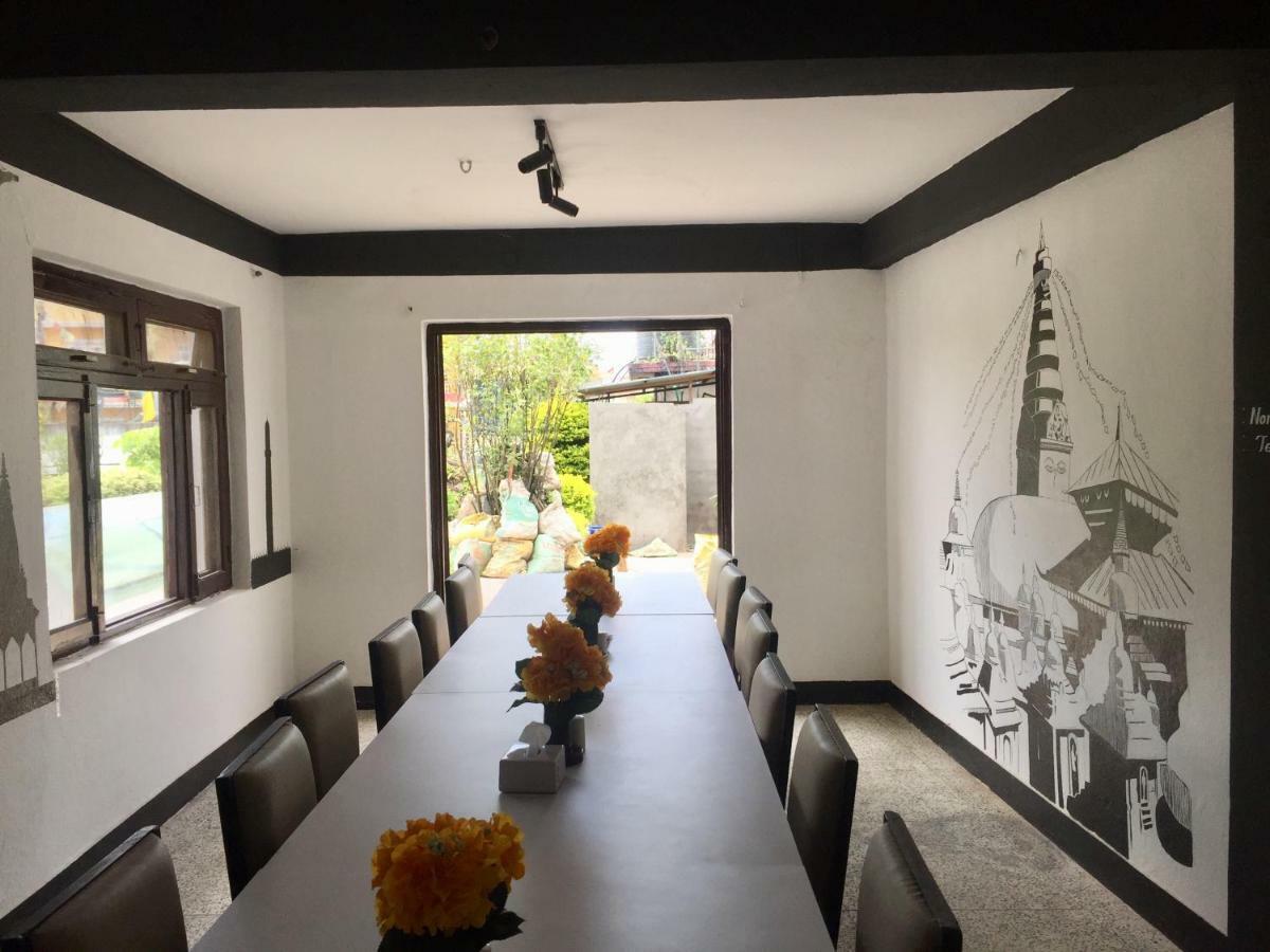 Flavors Inn Meditation Center Kathmandu Ngoại thất bức ảnh